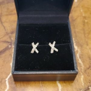 *sold* Authentic Tiffany platinum Diamond earrings